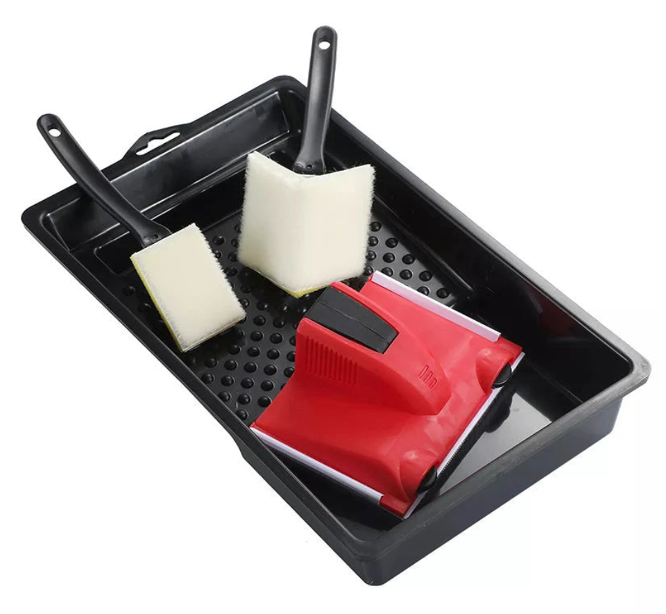 Paintmaster™ precision tool for painting edges