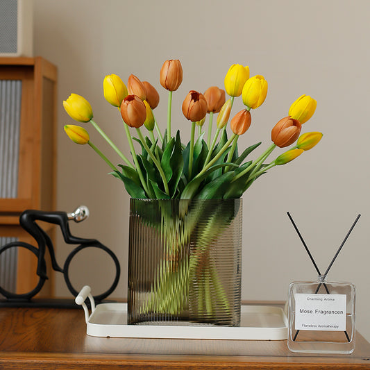 Lifelike tulips – premium artificial tulips with a lifelike feel