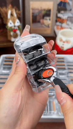 6-Blade Razors in 24/48-packs