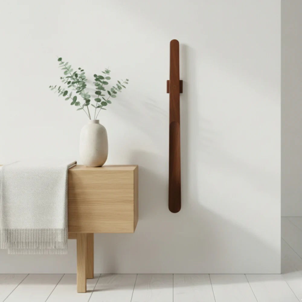 Nordic Oak - Magnetic Shoehorn