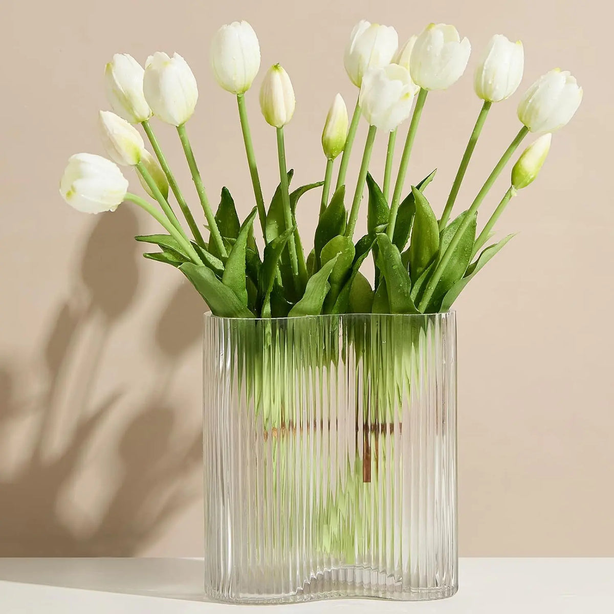 Lifelike tulips – premium artificial tulips with a lifelike feel