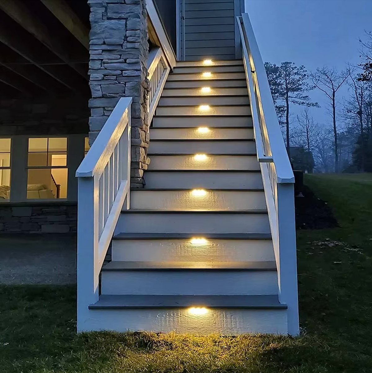 Solar powered LED lamp