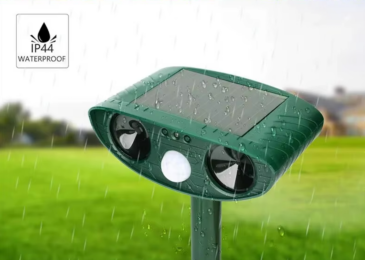 SolarDrive Anti-Animal Scarer