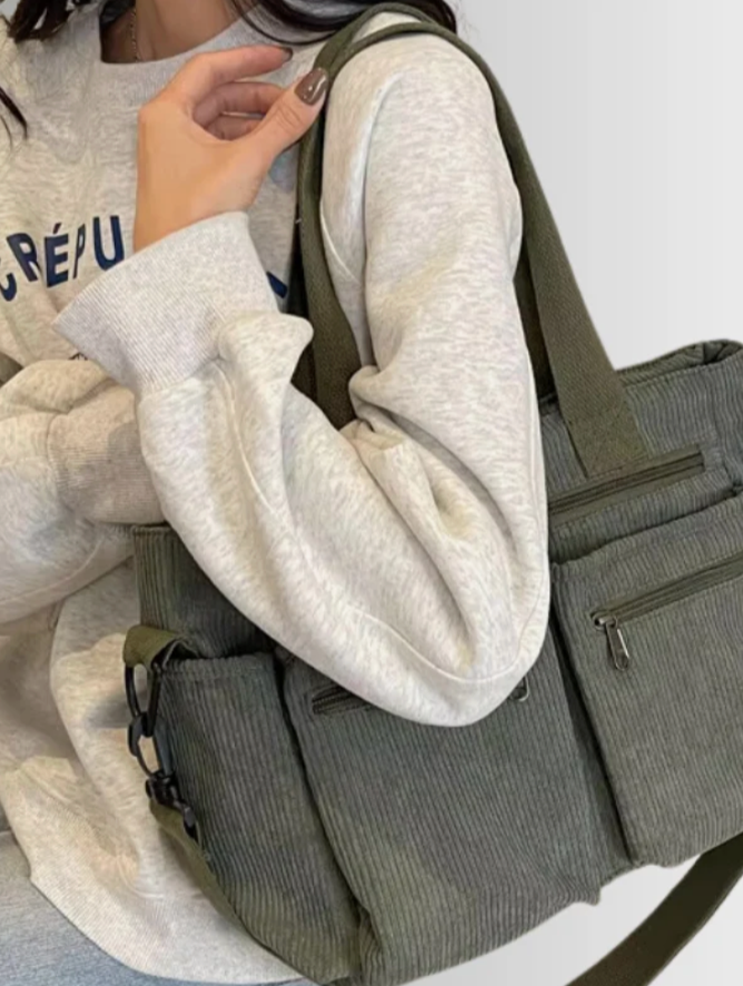 Sophie – Stylish retro bag for everyday use, roomy and practical