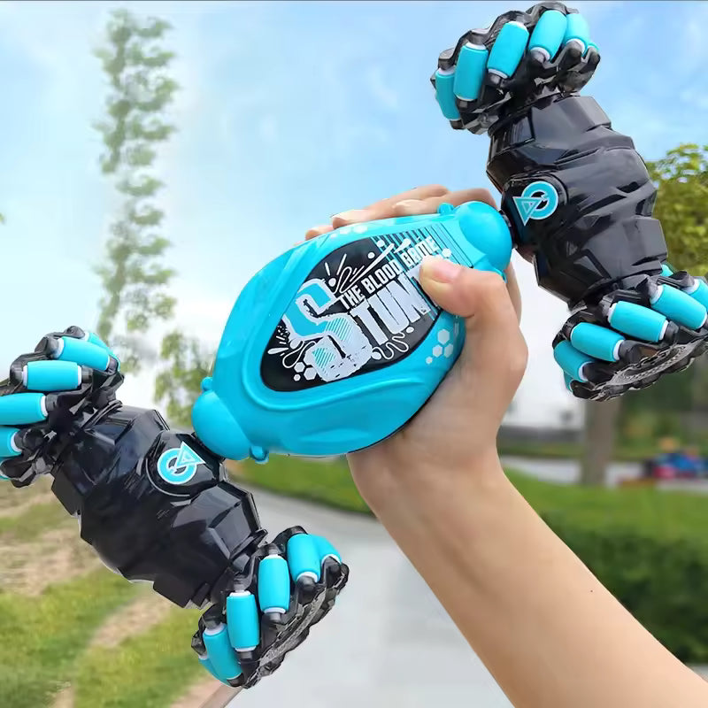 StormRacer DualControl – Stunt car controlled by hand + remote control