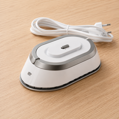 Compact iron - Perfectly ironed clothes wherever you are