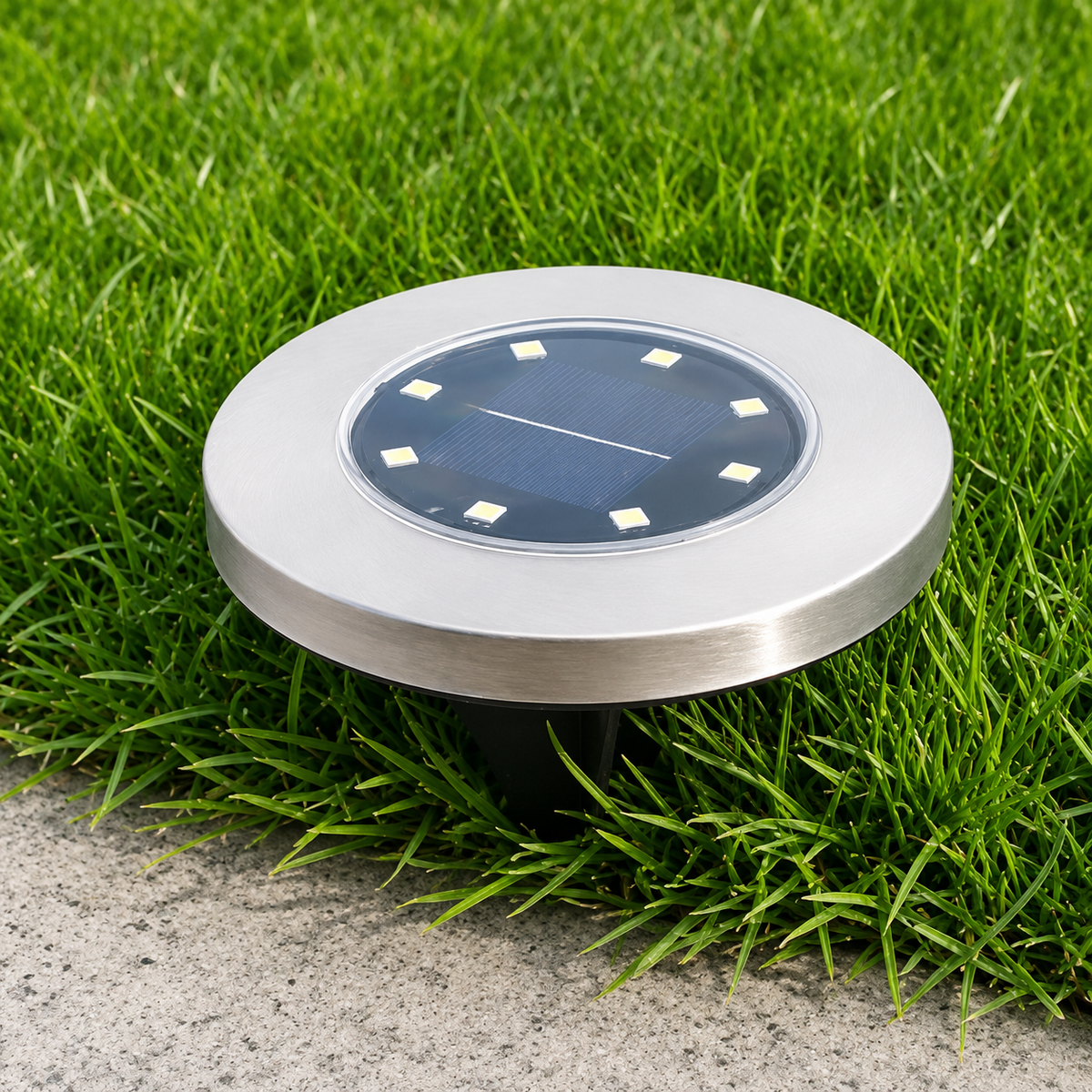 Solar powered garden lights