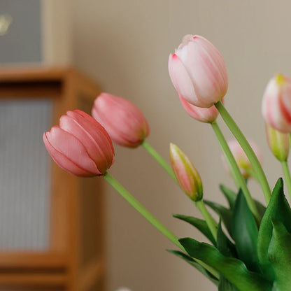 Lifelike tulips – premium artificial tulips with a lifelike feel