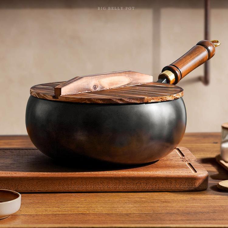 Cast iron pan - new generation hand-forged iron pan