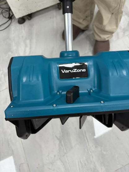Battery powered snow shovel