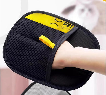 Fur remover for dogs & cats - grooming and massage in one