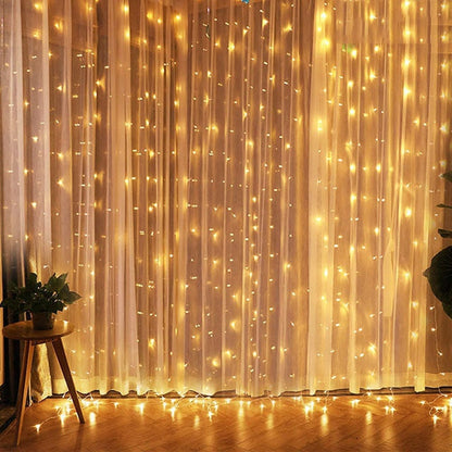 Elegant LED light loop curtain - remote controlled with timer and 8 light modes