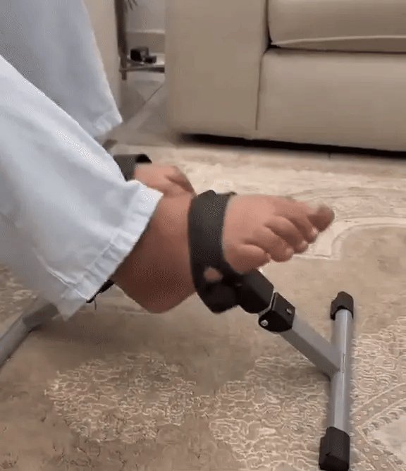 FlexMotion: Compact training pedal for arms and legs