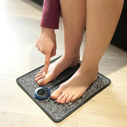 LymfoPulse Vital – innovative NMES foot massage for blood circulation and fluid flow