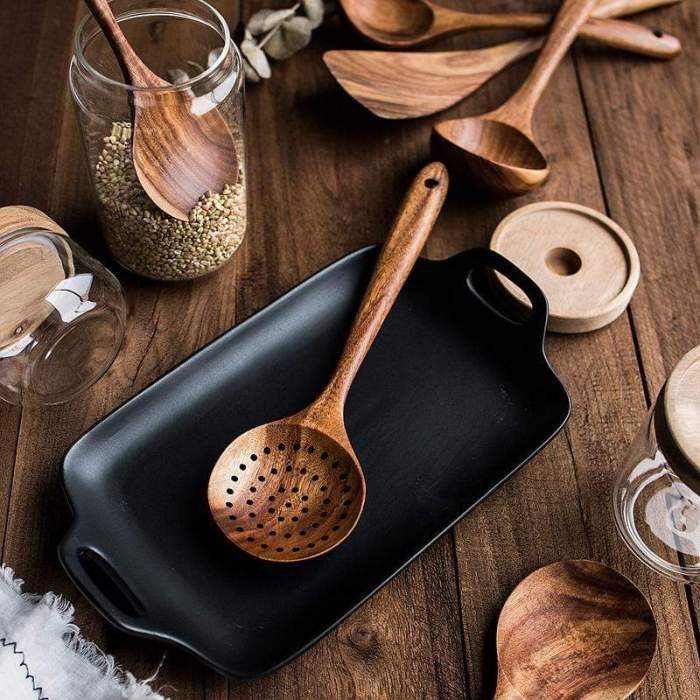 Nature's Choice™ Kitchen Utensils in Natural Wood