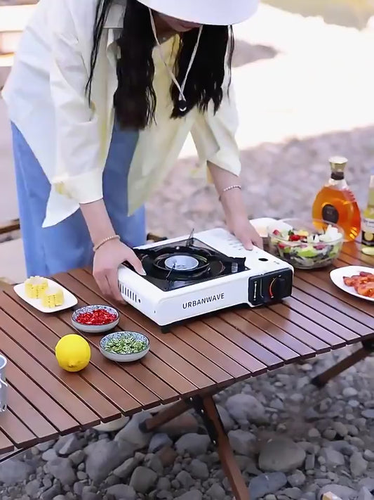 Gas stove for camping